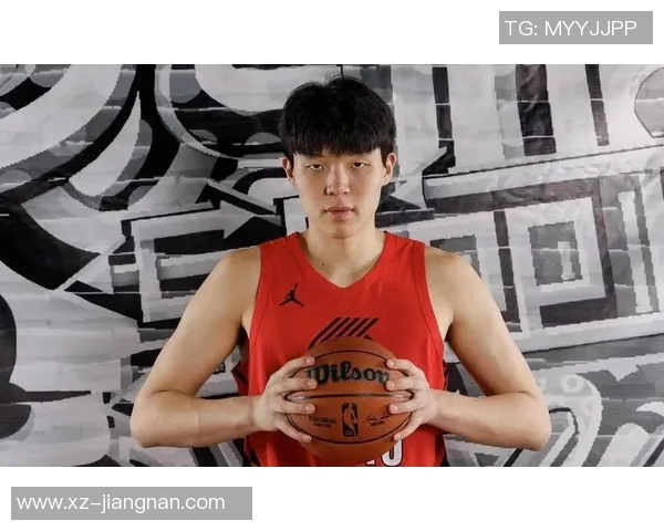 媒体人分析杨瀚森表现:提升速度与对抗能力控制犯规成关键